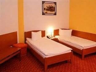Hotel Hermes Alba Iulia Esterno foto